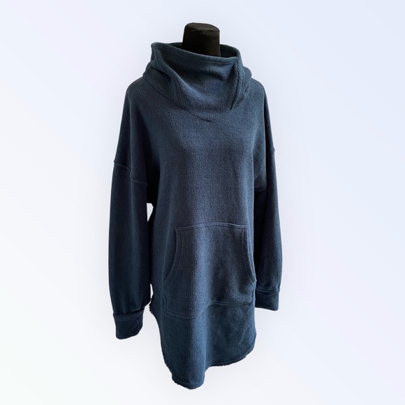 ‼️SOLD Free People FP Beach Everywhere Funnel Neck Hoodie Size M Blue - Picture 1 of 11